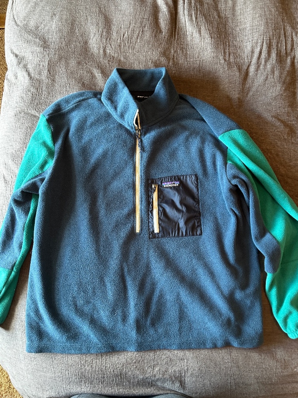 Patagonia Women's Microdini 1/2-Zip Pullover Fleece Colorblock Blue Green XL